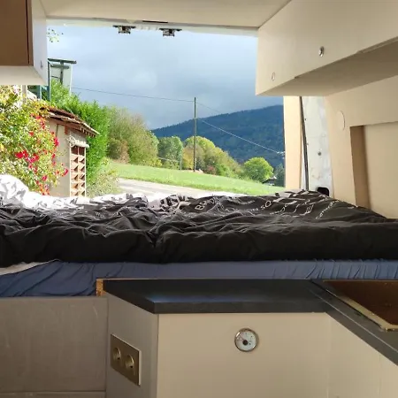 Logement Atypique Van Amenage Luxueux Campingplatz Charix